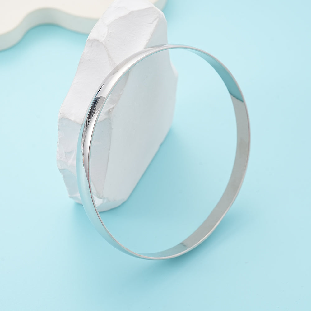 UIONEN Minimalist Plain Bangle Bracelets for Everyday Wear & Timeless Elegance