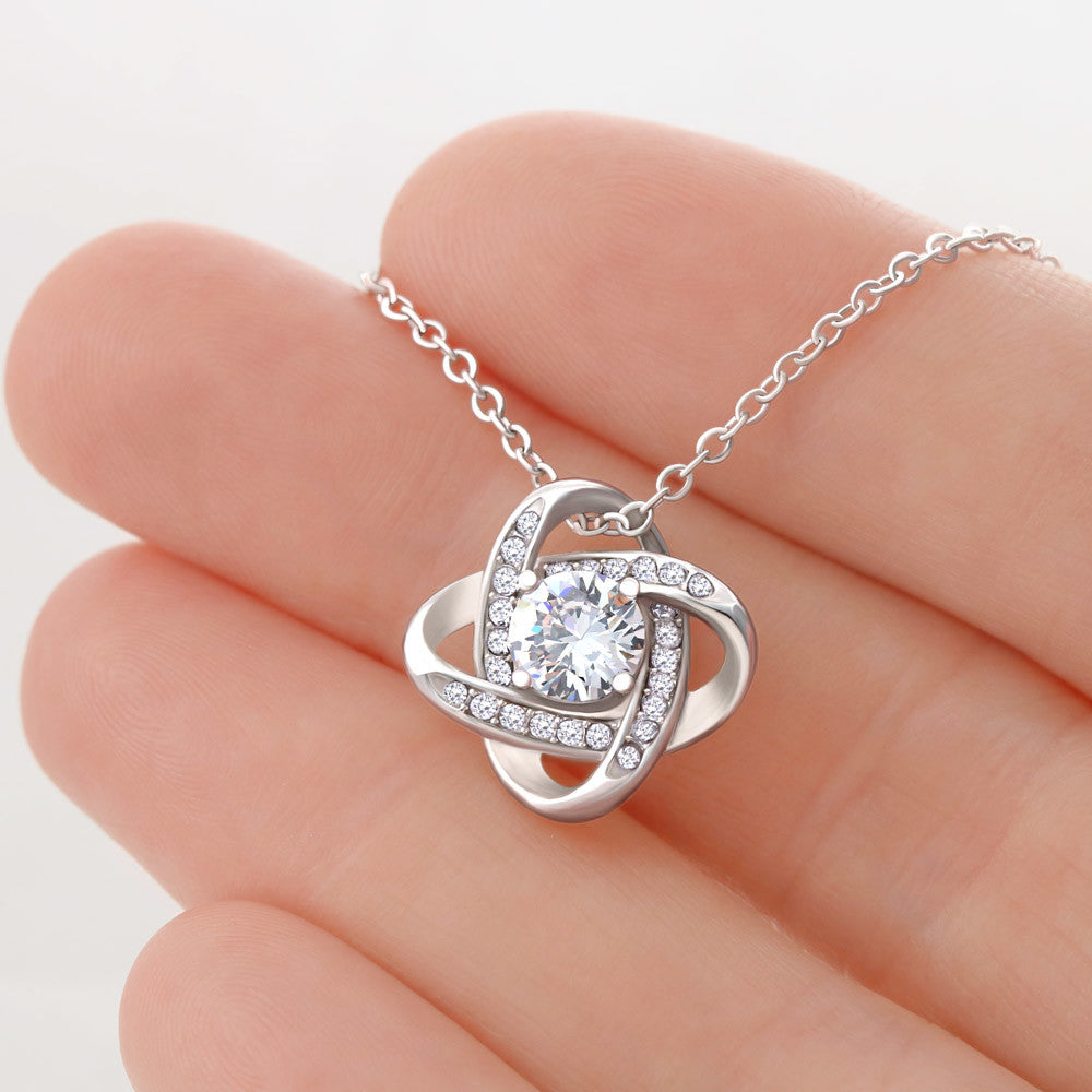 To My Loving Mum - knot Necklace from Daughter