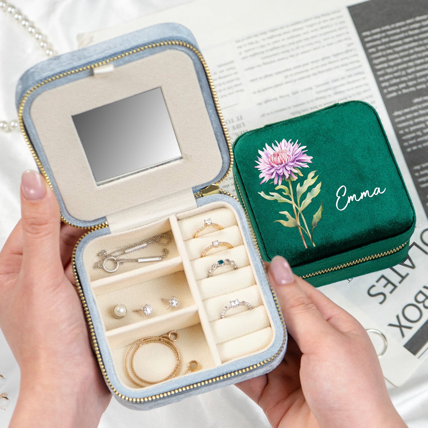 Birth Month Flower Gift For Her Velvet Travel Jewelry Box - Personalized Jewelry Box