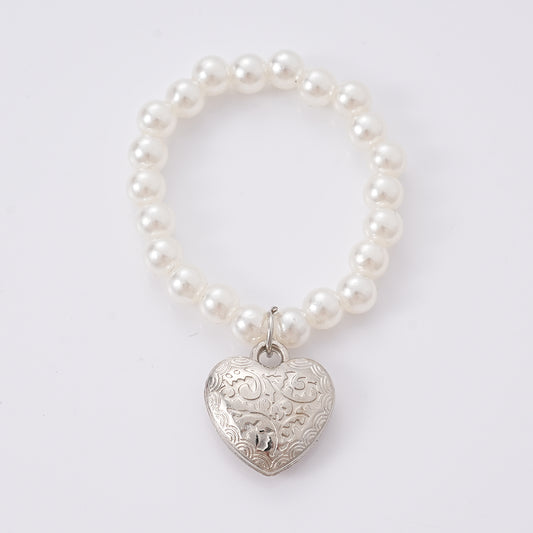 UIONEN Pearl Heart Charm Stretch Bracelets for Kids Daily Wear & Sweet Styling