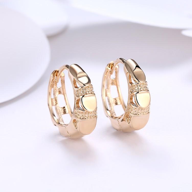 Heart Shaped Classic Huggies Earrings Set in Goldtone ITALY Design