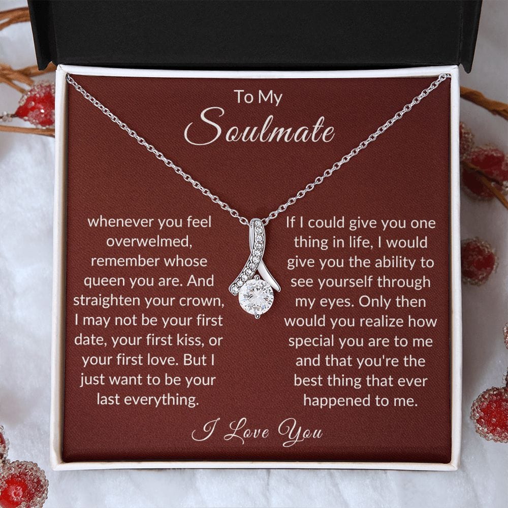 Remember Whose Queen You Are, Alluring Beauty Necklace